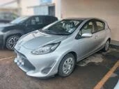 Toyota Aqua 1||21527