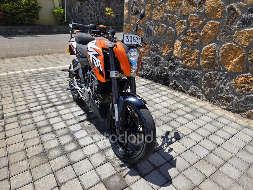 写真 カワサキ ZX-10R 2021年式 8BL-ZXT02Lの諸元・スペック情報 | ウェビック