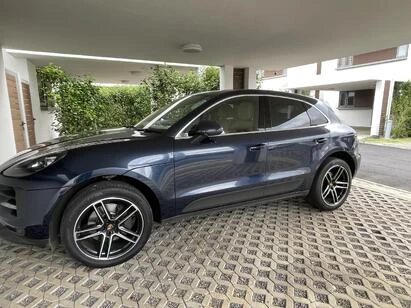 Porsche Macan 1||22257