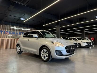 Suzuki Swift 1||21661