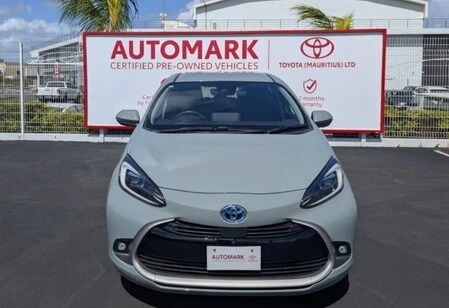 Toyota Aqua 1||21938