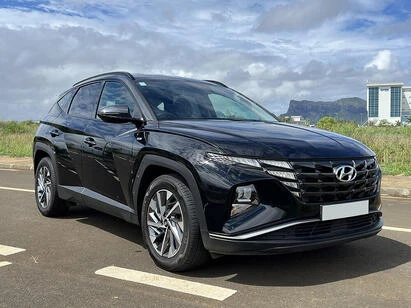 Hyundai Tucson 1||23205