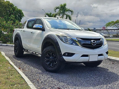 Mazda BT-50 1||23158