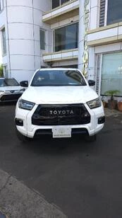 Toyota Hilux 1||22661