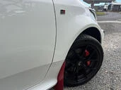 Toyota Yaris 5||23387