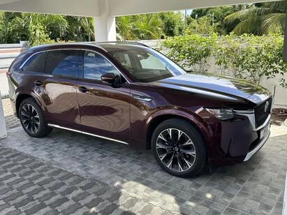 CX-90 High Plus 6-seater AWD 323 HP MHEV Artisan Red Low milage