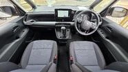 Toyota Noah 4||24690