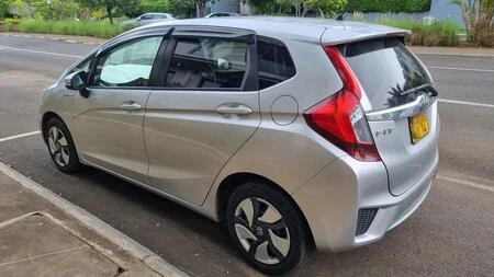 Honda Fit - 1.5 Hybrid