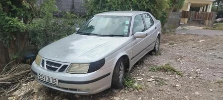 A vendre ou a echanger SAAB 9-5 annee 2002 2L turbo contact 59816287 ou WhatsApp.