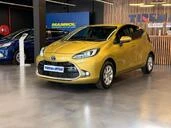 Toyota Aqua 3||25043