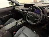 Lexus UX 5||26044