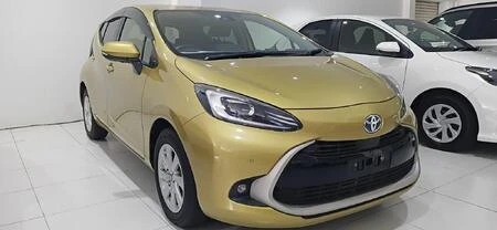 Toyota Aqua 1||25822