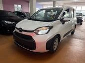 Toyota Sienta 1||25971