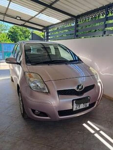 Toyota Vitz 2010
