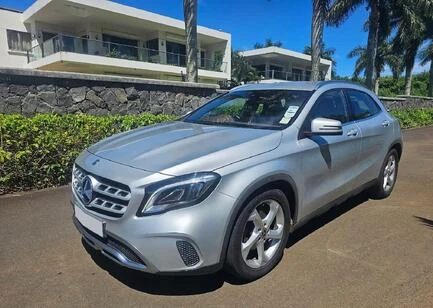 Mercedes-Benz GLA 1||27769