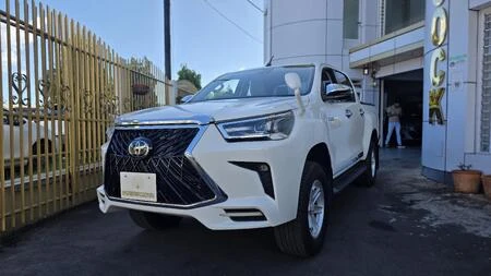 Toyota Hilux 1||29041