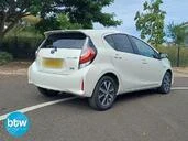 Toyota Prius 3||30012