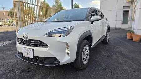 Toyota Yaris Cross 1||31088