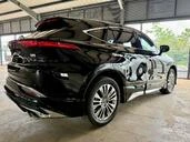 Toyota Harrier 2||31940