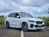 BMW X5 1||32687