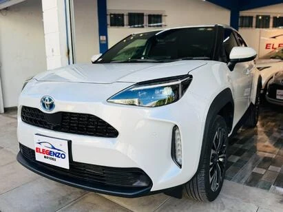 Toyota Yaris Cross 1||33627