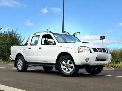 Nissan Hardbody NP300 2021