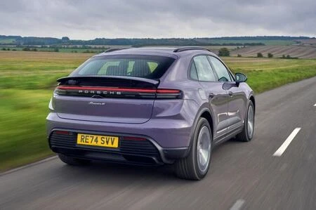 Porsche Macan 1||34568