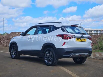 KIA Seltos 1||36106