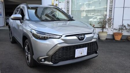Toyota Corolla Cross 1||37520