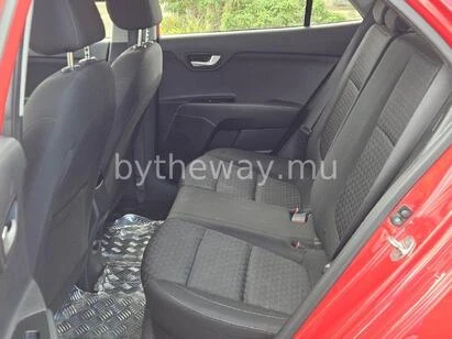 KIA Rio 1||39190