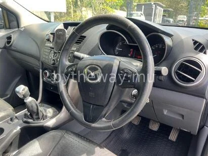 Mazda BT-50 1||39366