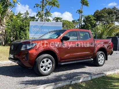 Nissan Navara 2.5 2022