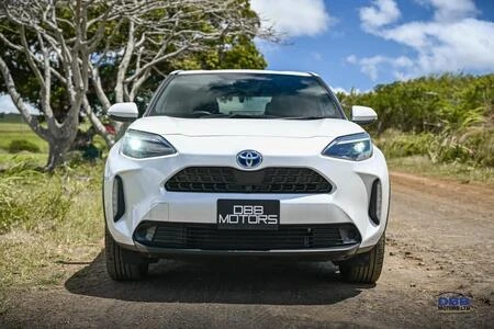 Toyota Yaris Cross 1||40059
